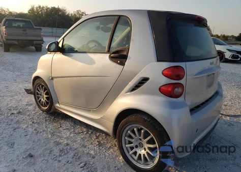 2013 Smart Fortwo Pure из США, поврежденный, VIN WMEEJ3BA6DK652837